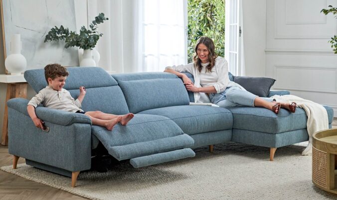 Which Recliner Sofa Features Give the Best Balance of Comfort and Value?
